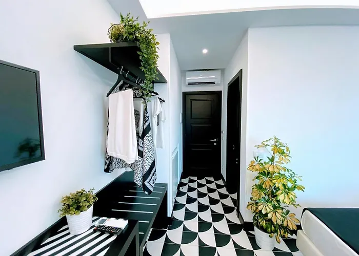 Nerobianco סורנטו