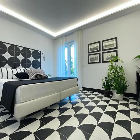 Nerobianco Nocleg ze śniadaniem 4*